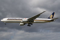 9V-SWA @ EGLL - Singapore Airlines 777-300