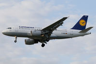 D-AKNI @ EGLL - Lufthansa Italy A319