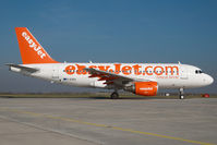 G-EZEA @ LOWW - Easyjet Airbus 319 - by Dietmar Schreiber - VAP