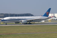 B-2071 @ VIE - China Southern Airlines Boeing 777-200 - by Thomas Ramgraber-VAP