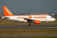 G-EZBR @ LOWW - Airbus 100 from easy jet at Vienna. - by Basti777