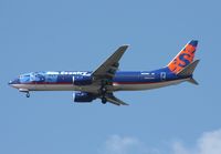 N813SY @ MCO - Sun Country 737-800