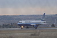 N497UA @ KBIL - United Airlines Airbus A320 @ Billings Montana - by Daniel Ihde