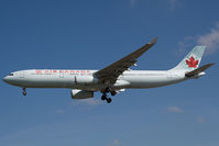 C-GFAF @ EGLL - Air Canada A330-300