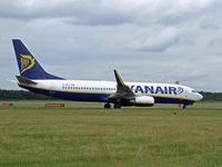 EI-DCJ @ EGPH - Ryanair 6615 arrives at EDI - by Mike stanners