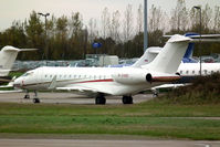 M-VANG @ EGGW - Isle of Man registered Global Express at Luton - by Terry Fletcher
