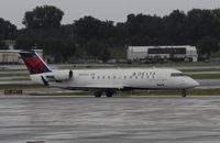 N8516C @ KMSP - Stormy day in MSP - by Todd Royer