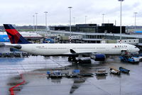N818NW @ EHAM - Delta Airlines - by Chris Hall
