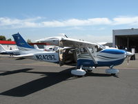 N2429Z @ KHWD - Week old 2006 Cessna T206H demo acft @ Hayward, CA - by Steve Nation