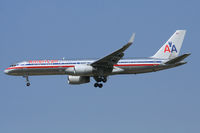 N614AA @ DFW - American Airlines landing at DFW Airport