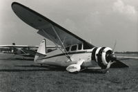 N88WT @ KDPA - Ex-N88WT, US Navy NH-1 29457.  B&W photo, taken a couple days after the mishap, for publishing in Air Classics Magazine, January 1984.