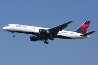 N531US @ DFW - Delta Airlines landing at DFW Airport
