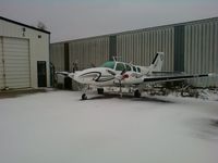 F-GEPO @ LFPN - Beech 58 - by Mathcab