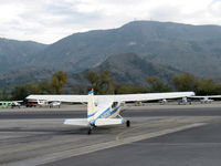 N4809E - Cessna 180K SKYWAGON, Continental O-470-S 230 Hp, taxi - by Doug Robertson