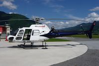 HB-ZKR @ LOWZ - at Zell am See airfield - by Elisabeth Klimesch