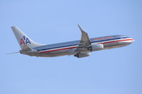 N829NN @ DFW - American Airlines departing DFW Airport, TX - by Zane Adams