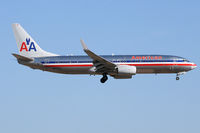 N990AN @ DFW - American Airlines landing at DFW Airport - by Zane Adams