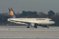 D-AILW @ EGCC - Lufthansa A319 departing from RW05L - by Chris Hall