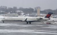 N935XJ @ KMSP - CL600-2D24 - by Mark Pasqualino