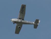 D-EFPB @ EBAW - Cessna F.172R Skyhawk.Departing - by Robert Roggeman