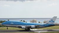 PH-BFA @ TNCM - KLM PH-BFA landing at TNCM - by Daniel Jef