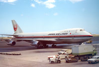 JA8101 @ HNL - Honolulu , Japan Air Lines , Apr '74 - by Henk Geerlings