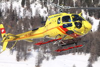 HB-ZIS @ LSZS - Heli Bernina Eurocopter AS-350 B3 Ecureuil - by Delta Kilo