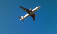 F-GRHG @ LFPO - Airbus A319-111 landing runway 06 - by Mathieu Cabilic