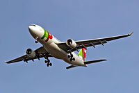 CS-TOF @ EGLL - Airbus A330-223 [308] (TAP Air Portugal) Home~G 11/10/2007 - by Ray Barber