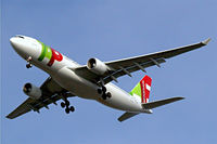 CS-TOF @ EGLL - Airbus A330-223 [308] (TAP Air Portugal) Home~G 11/10/2007 - by Ray Barber