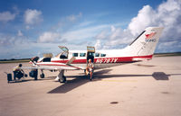 N6787V @ ROP - Rota to Saipan , Jul '92 - by Henk Geerlings