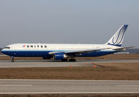 N657UA @ LSGG - Lining up rwy 05 for departure... - by Shunn311
