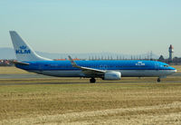 PH-BXC @ LOWW - KLM Boeing 737 - by Thomas Ranner