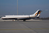 VP-CZK @ LOWW - Globalexpress 5000 - by Dietmar Schreiber - VAP