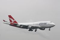 VH-OJO @ EGLL - Boeing 747-400