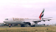 A6-EAD @ CDG - Emirates - by Henk Geerlings