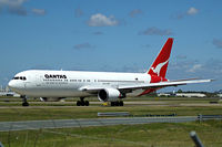 VH-OGE @ YBBN - Boeing 767-338ER [24531] QANTAS Brisbane-International~VH 18/03/2007 - by Ray Barber