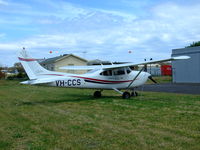 VH-CCS @ YBDG - VH-CCS @ YBDG Cessna 182S Skylane [1999] - by Anton von Sierakowski