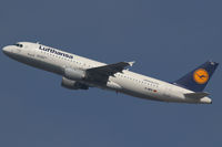 D-AIPC @ VIE - Lufthansa - by Joker767