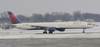 N587NW @ KMSP - Departing MSP - by Todd Royer