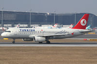 TC-JPD @ VIE - Turkish Airlines - by Joker767