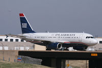 N825AW @ DFW - US Airways A319 at DFW Airport