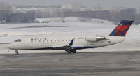 N8886A @ KMSP - Delta - by Todd Royer