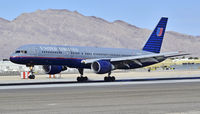 N538UA @ KLAS - United Airlines N538UA 1991 Boeing 757-222 C/N 25222

Las Vegas - McCarran International (LAS / KLAS)
USA - Nevada, March 29, 2011
Photo: Tomás Del Coro - by Tomás Del Coro