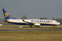 EI-DHA @ EIDW - Ryanair - by Chris Hall
