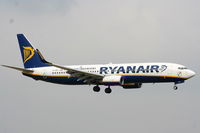 EI-DPJ @ EIDW - Ryanair - by Chris Hall