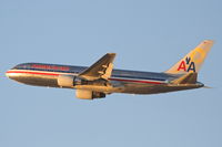 N329AA @ KLAX - American Airlines Boeing 767-223 Flagship Independence, AAL180 departing RWY 25R enroute to KJFK. - by Mark Kalfas