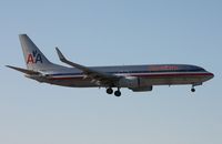 N914AN @ MIA - American 737-800 - by Florida Metal
