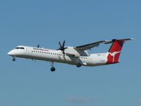 VH-QOF @ YMML - Qantaslink Dash 8 400 Quebec Oscar Foxtrot nearing touch-down on runway 34 at Melbourne (Tullamarine)