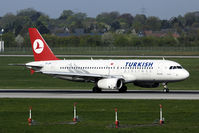 TC-JPF @ EDDL - Turkish Airlines arrival at DUS - by Joop de Groot